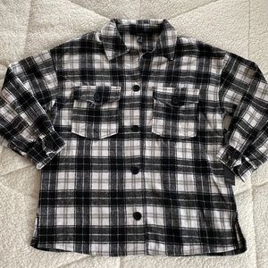 Plaid Buttoned Shacket women’s L